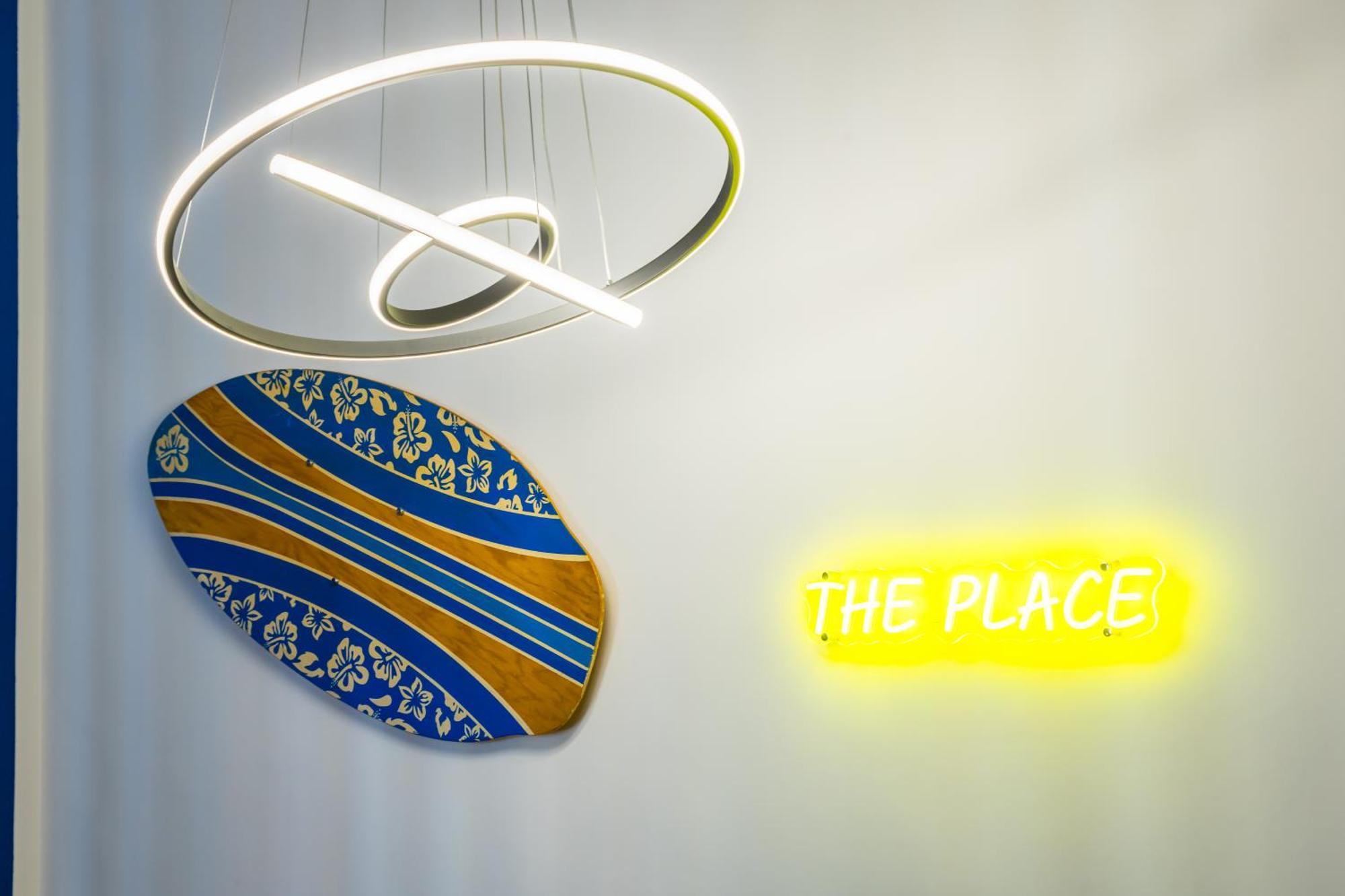 The Place Napels